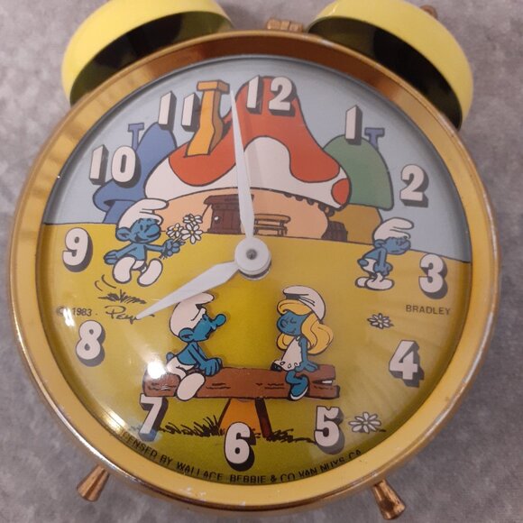 1983 Vintage Bradley Smurf alarm clock see the Seesaw go up & down Worksgreat - Picture 4 of 11